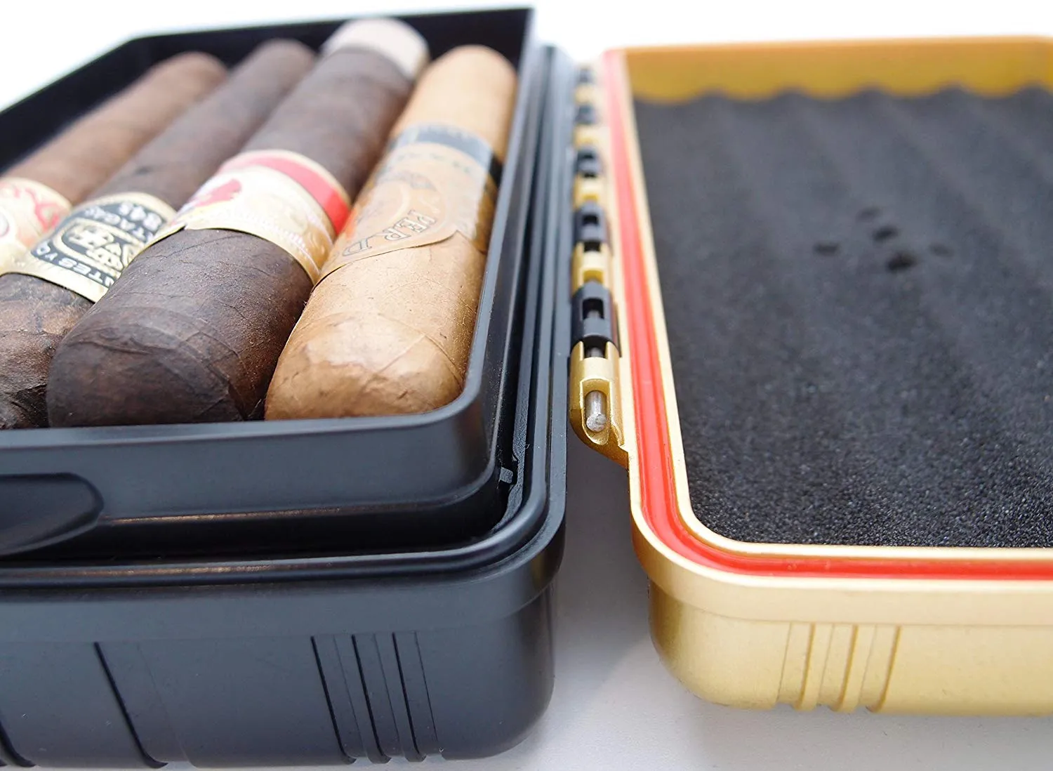 Waterproof Cigar Travel Humidor for 10 Cigars - Integrated Hygrometer and Humidifier Included - 2 Trays